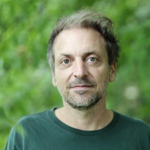 « Regarde-moi mieux » – Mathieu Boogaerts, François Olislaeger & David Prudhomme
