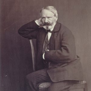 Sous le regard de Victor Hugo