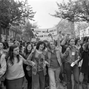 « Aux avortées inconnues »