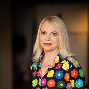 Laure Adler, Presque juive